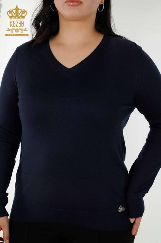 فروش عمده ژاکت بافتنی زنانه - پایه - آبی سرمه ای با لوگو - 30181 | KAZEE