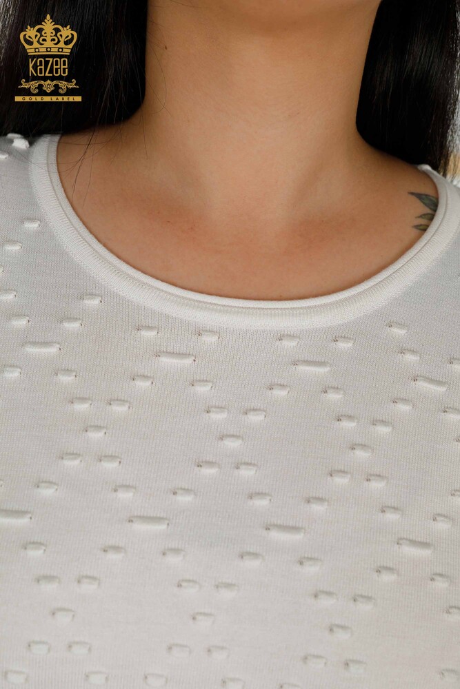 فروش عمده ژاکت بافتنی زنانه - یقه خدمه - Ecru - 30408 ​​| KAZEE - 4