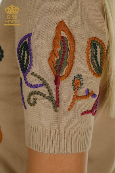 فروش عمده ژاکت بافتنی زنانه - طرح های رنگارنگ - بژ - 15844 | KAZEE - Thumbnail