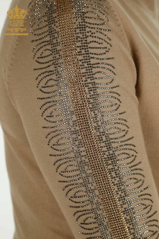 فروش عمده ژاکت بافتنی زنانه یقه بلند بژ - 30564 | KAZEE