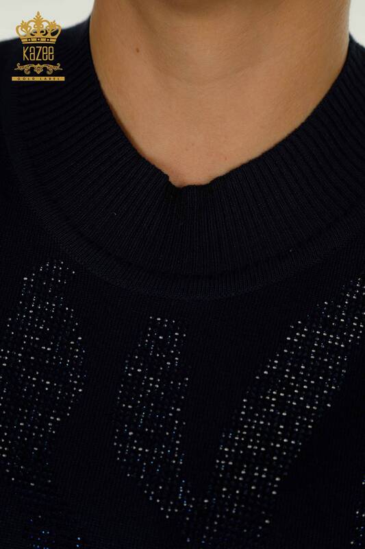 فروش عمده ژاکت بافتنی زنانه - یقه ایستاده - آبی سرمه ای - 30670 | KAZEE