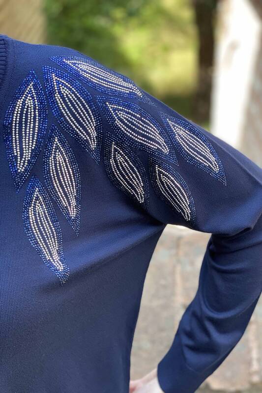 فروش عمده ژاکت بافتنی زنانه - طرح برگ - سنگ دوزی - 16470 | KAZEE