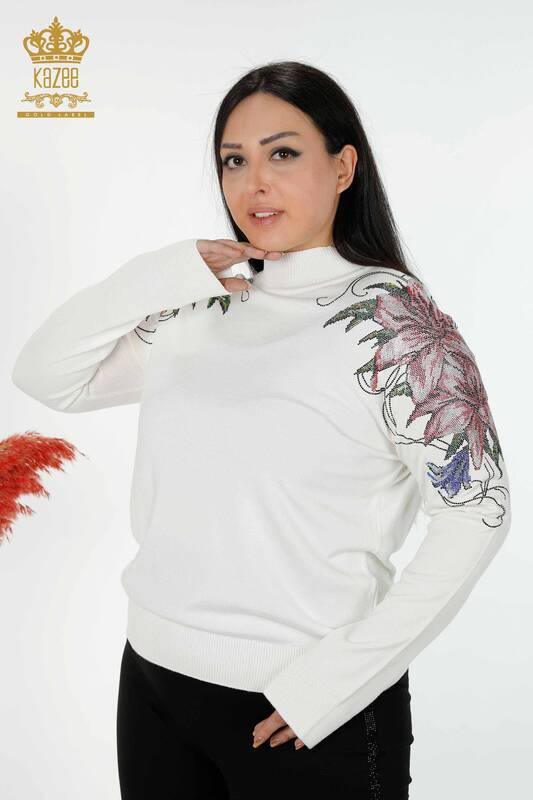 فروش عمده ژاکت بافتنی زنانه ژاکت با جزئیات گلدار Ecru - 30007 | KAZEE