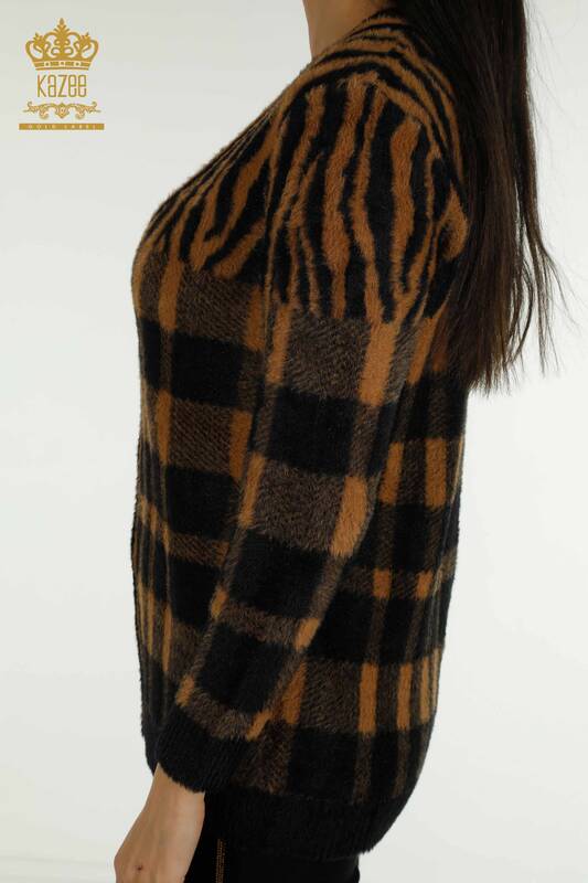 فروش عمده ژاکت کش باف پشمی بلند زنانه - آنگورا - دو رنگ - قهوه ای مشکی - 30587 | KAZEE