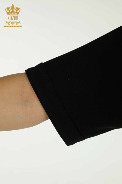 Großhandel Damen-Trainingsanzug-Set Schwarz mit Steinstickerei - 17675 | KAZEE - 6