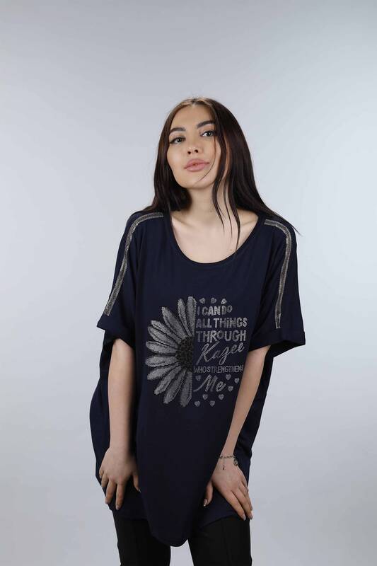 Großhandel Damen Bluse - Blumen und Textdetails - Rundhalsausschnitt – 77743 | KAZEE