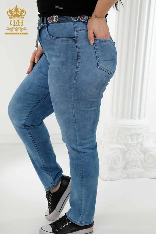 Großhandel Damen Jeans Blau mit Gürtel - 3681 | KAZEE