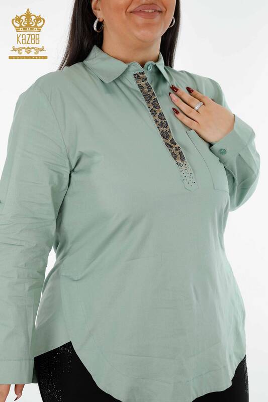 Großhandel Damen Hemd - Tiger-Detail Stein bestickt Tasche detailliert - 20005 | KAZEE