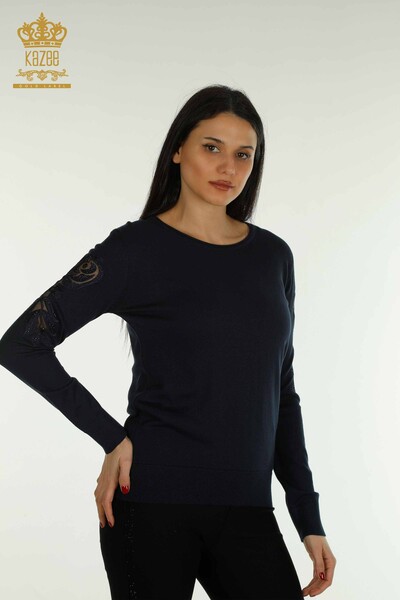Großhandel Damen-Strickpullover - Ärmel Rose detailliert - Marineblau - 15374 | KAZEE 
