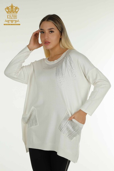 Großhandel Damen-Strickpullover - Stein bestickt - Ecru - 30623 | KAZEE - Kazee