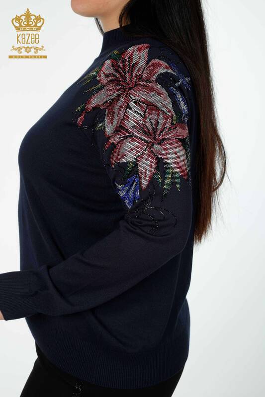 Großhandel Damen Strickwaren Pullover Schulter Floral Detailliert Navy - 30007 | KAZEE