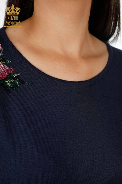 Großhandel Damen Pullover Schulter Blumenmuster Stein bestickt - 16943 | KAZEE - Thumbnail