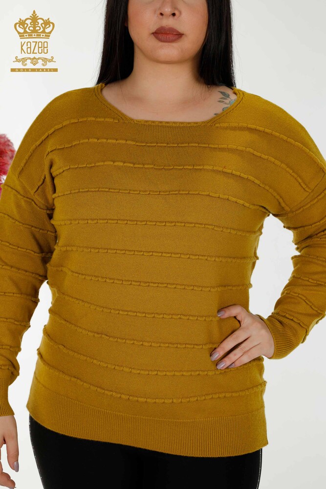 Großhandel Strickpullover für Damen Selbst gestrickt Senf - 30169 | KAZEE - 2