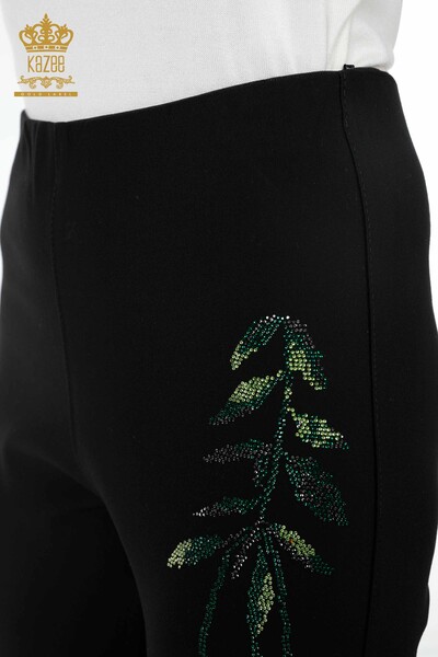 Großhandel Damen hosen - Steinstickerei - Blumen muster - 3430 | KAZEE - 6