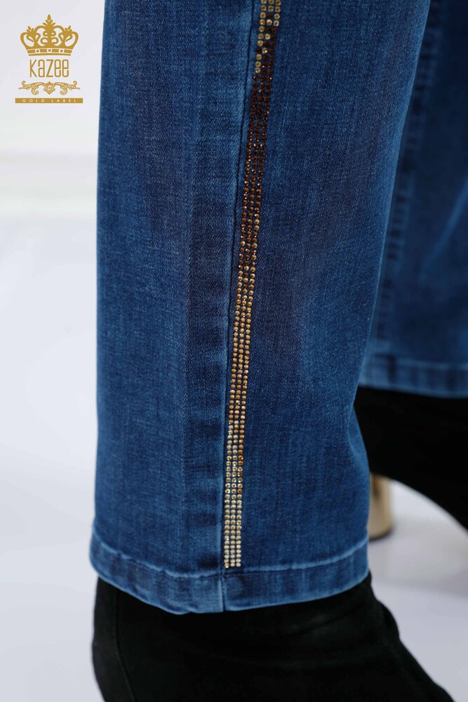 Großhandel Damen jeans - Seiten - Gestreiftes Detail - Schriftzug Stein bestickt - 3636 | KAZEE - 12