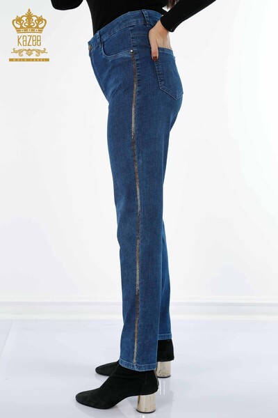 Großhandel Damen jeans - Seiten - Gestreiftes Detail - Schriftzug Stein bestickt - 3636 | KAZEE - Thumbnail