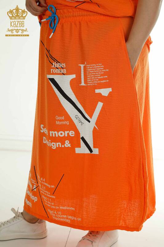 Großhandel Zweiteiliger Damen Anzug im - Mit Text detail - Orange - 2402-231038 | S&M
