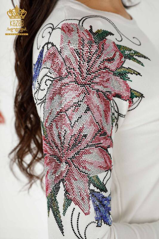 Grossiste Pull Femme en Maille l'Epaule Broderie Florale sur Ecru - 30188 | KAZEE