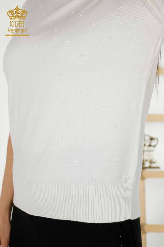 Grossiste Pull Tricot Femme - Modèle Américain - Ecru - 30131 | KAZEE