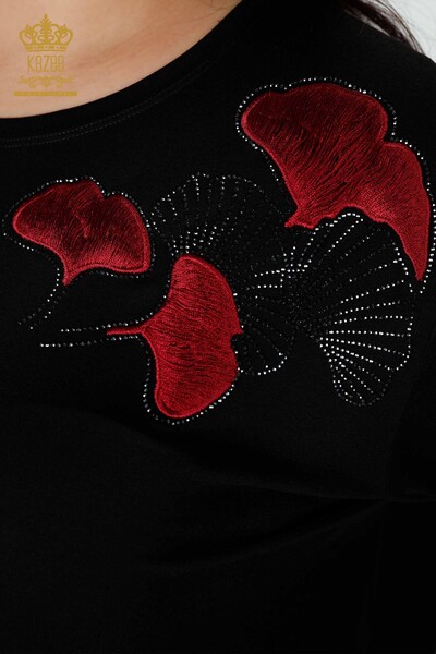 Hurtownia bluzek damskich z haftowanym kamieniem w kolorze czarnym - 78952 | KAZEE - Thumbnail