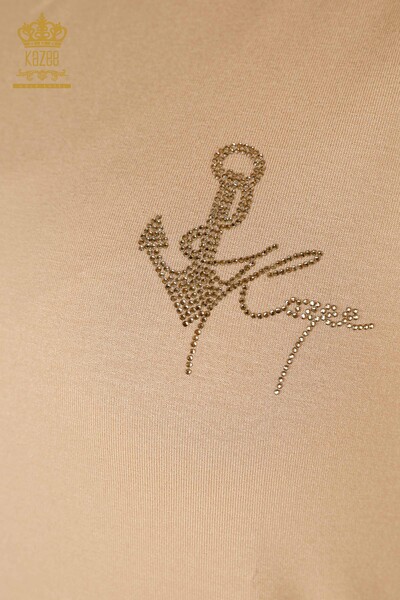 Hurtownia bluzek damskich z dekoltem w kształcie litery V, haftowana kamieniami, beżowa - 78931 | KAZEE - Thumbnail