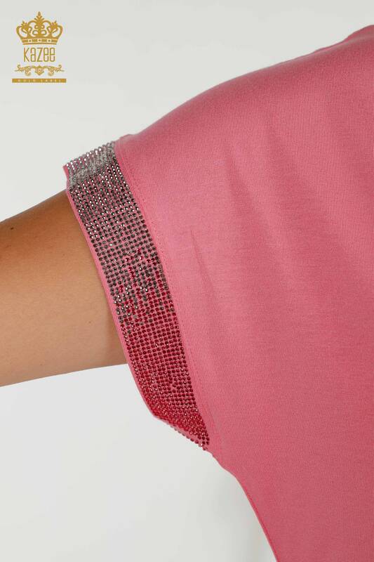 Hurtownia bluzek damskich w liście w kolorze różowym - 78878 | KAZEE