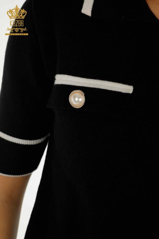 Hurtownia damskiego dwuczęściowego garnituru z guzikami i kieszenią w kolorze czarnym ecru - 30303 | KAZEE