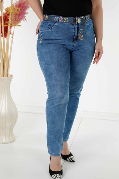 Hurtownia spodni jeansowych damskich niebieskich z paskiem - 3682 | KAZEE - Thumbnail