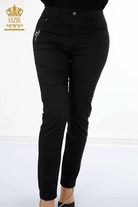 Hurtownia jeansów damskich czarnych z wzorem ptaków - 3603 | KAZEE