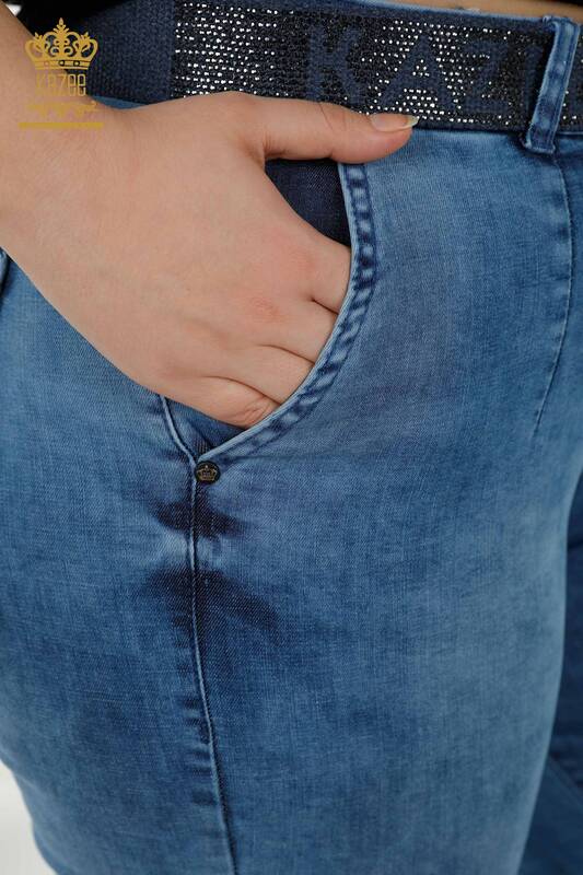 Hurtownia spodni jeansowych damskich niebieska z kieszeniami - 3686 | KAZEE