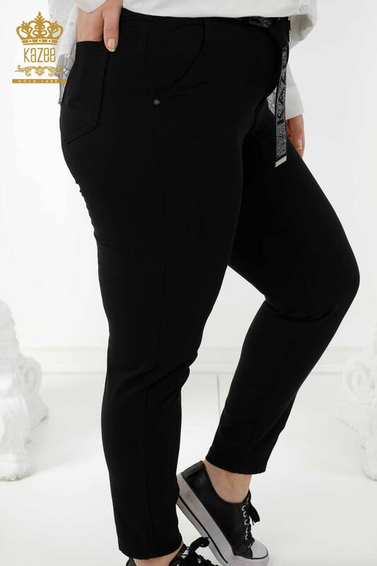 Hurtownia jeansów damskich czarnych z paskiem - 3468 | KAZEE