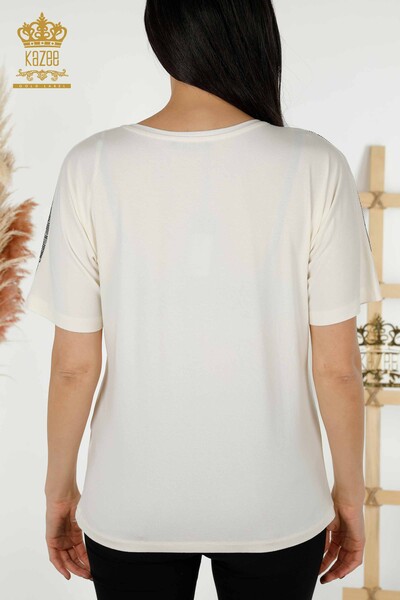 Hurtownia bluzek damskich na ramię szczegółowo ecru - 79054 | KAZEE - Thumbnail
