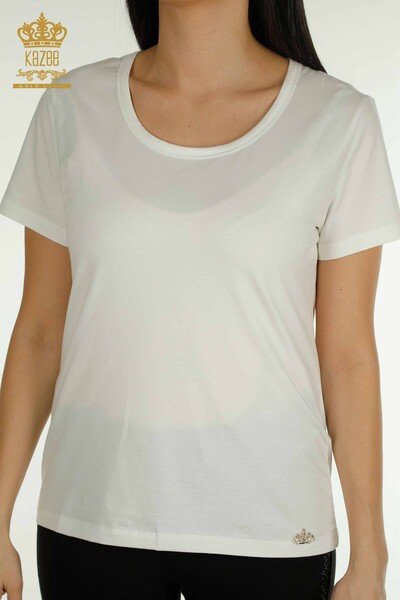 Hurtownia bluzek damskich Basic Logo Ecru - 79177 | KAZEE - Thumbnail