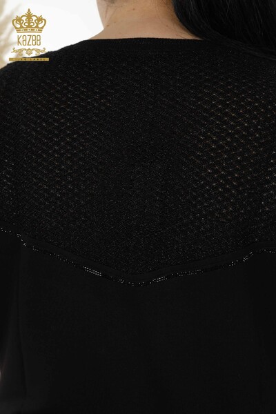 Hurtownia bluzek damskich z haftowanym kamieniem w kolorze czarnym - 79235 | KAZEE - Thumbnail