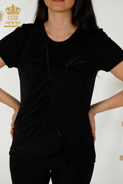 Hurtownia bluzek damskich z haftowanym kamieniem w kolorze czarnym - 79315 | KAZEE - Thumbnail