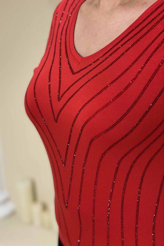 Hurtownia bluzki damskiej z haftowanym kamieniem, dekoltem w szpic, model amerykański - 77749 | KAZEE