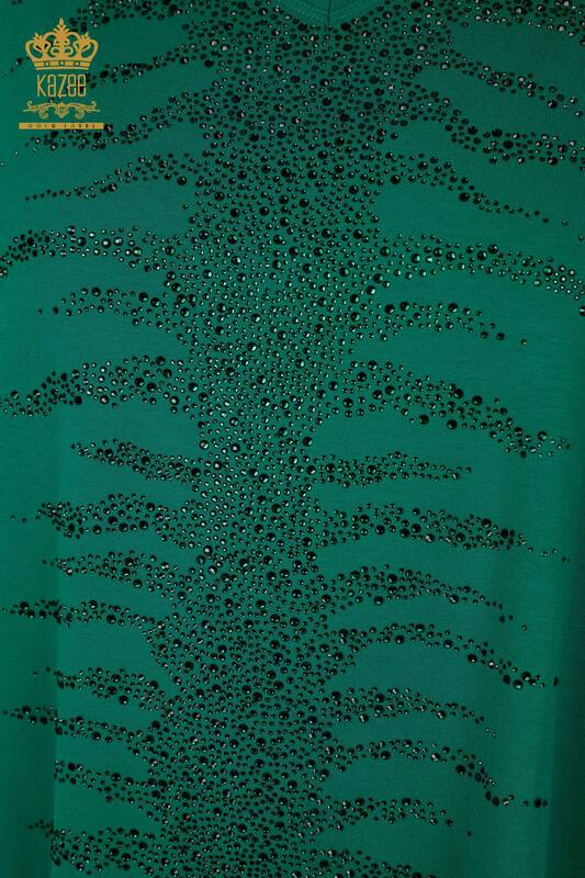 Hurtownia bluzek damskich z haftowanym kamieniem w kolorze zielonym - 79321 | KAZEE