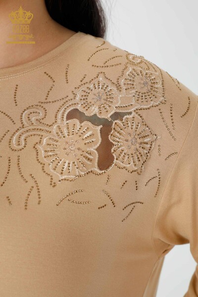 Hurtownia bluzek damskich w kwiatowe wzory beżowa - 77990 | KAZEE - Thumbnail