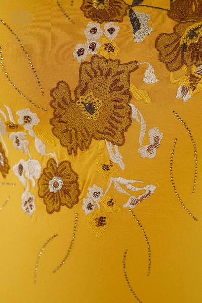 Hurtownia bluzek damskich w kwiatowe wzory szafranowa - 79045 | KAZEE - Thumbnail