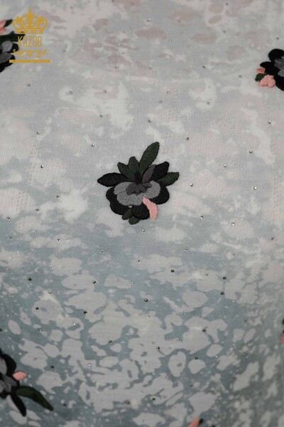 Hurtownia bluzek damskich w kwiatowe wzory szara - 79134 | KAZEE - Thumbnail
