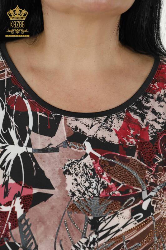 Hurtownia bluzek damskich z haftowanym kamieniem w kolorze czarnym - 12060 | KAZEE