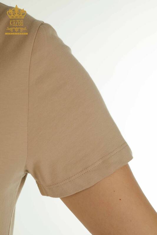 Hurtownia bluzek damskich - Z krótkim rękawem - beżowa - 79561 | KAZEE