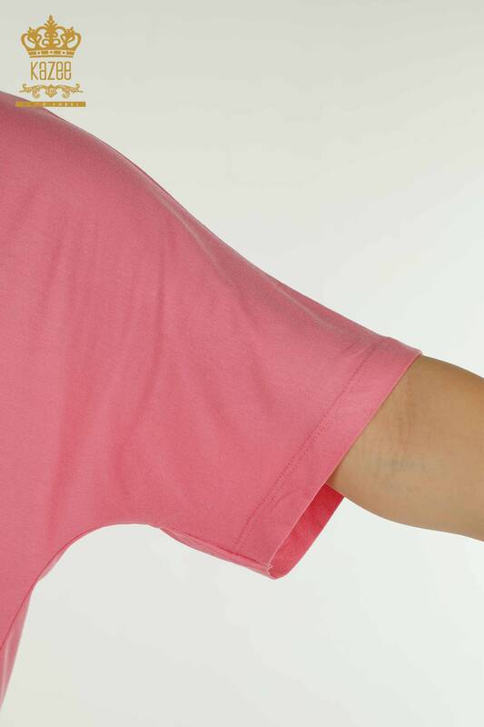 Hurtownia bluzek damskich z krótkim rękawem różowa - 79302 | KAZEE
