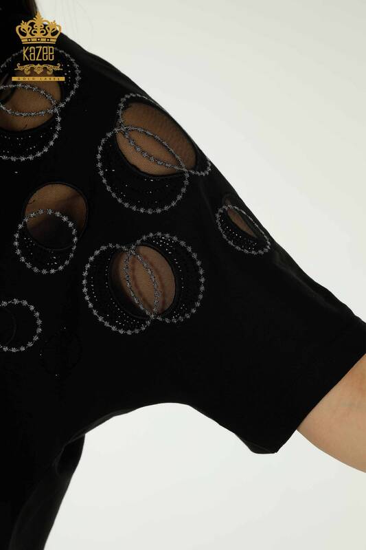 Hurtownia bluzek damskich z krótkim rękawem we wzorzyste czarne - 79094 | KAZEE