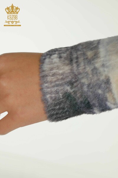 Hurtownia damskiego swetra z dzianiny Angora z długim rękawem Digital - 40023 | KAZEE - Thumbnail