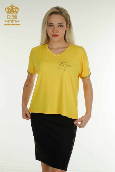 Hurtownia bluzek damskich - Guziki szczegółowe - żółte - 79297 | KAZEE - Thumbnail