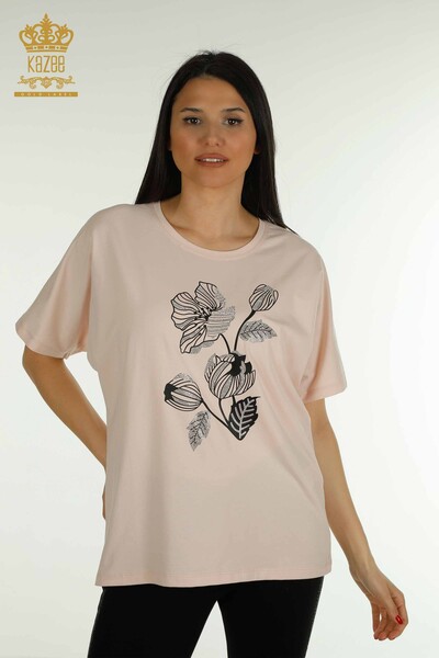 Hurtownia bluzek damskich w kwiaty haftowane różowe - 79459 | KAZEE - Thumbnail