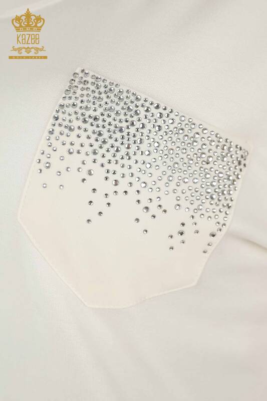 Hurtownia bluzek damskich kieszonkowych haftowanych białych - 79195 | KAZEE