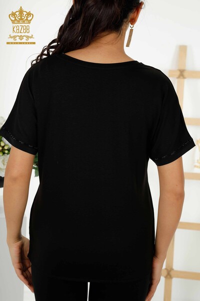 Hurtownia bluzek damskich kieszonkowych haftowanych czarnych - 79195 | KAZEE - Thumbnail