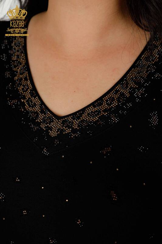 Hurtownia bluzek damskich w panterkę z haftowanym kamieniem w kolorze czarnym - 79377 | KAZEE